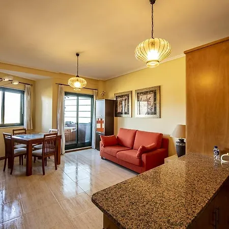 Samil Apartment, Primera Linea De Playa Con Wifi Y Garaje * فيجو