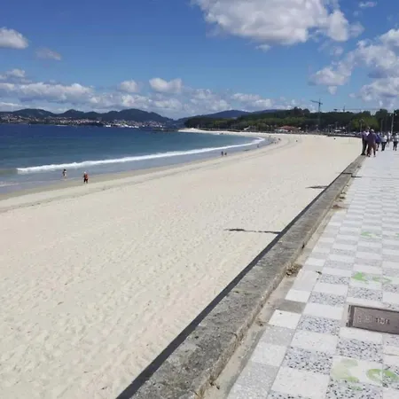 Samil Apartment, Primera Linea De Playa Con Wifi Y Garaje فيجو