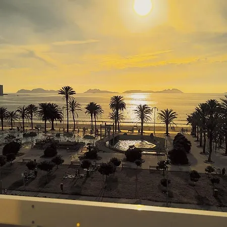 Samil Apartment, Primera Linea De Playa Con Wifi Y Garaje Appartement