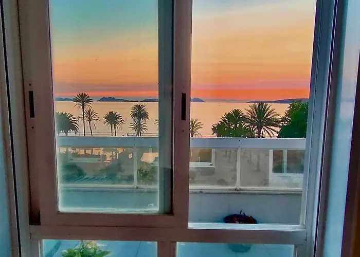 Samil Apartment, Primera Linea De Playa Con Wifi Y Garaje Appartement